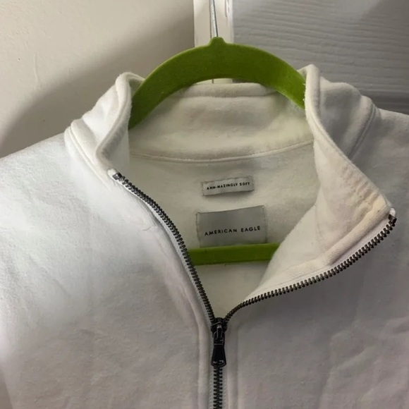 american eagle pullover - Picture 2 of 3
